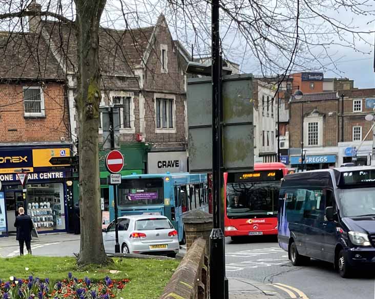 Carousel Mercedes Citaro 876 & Sprinter 975